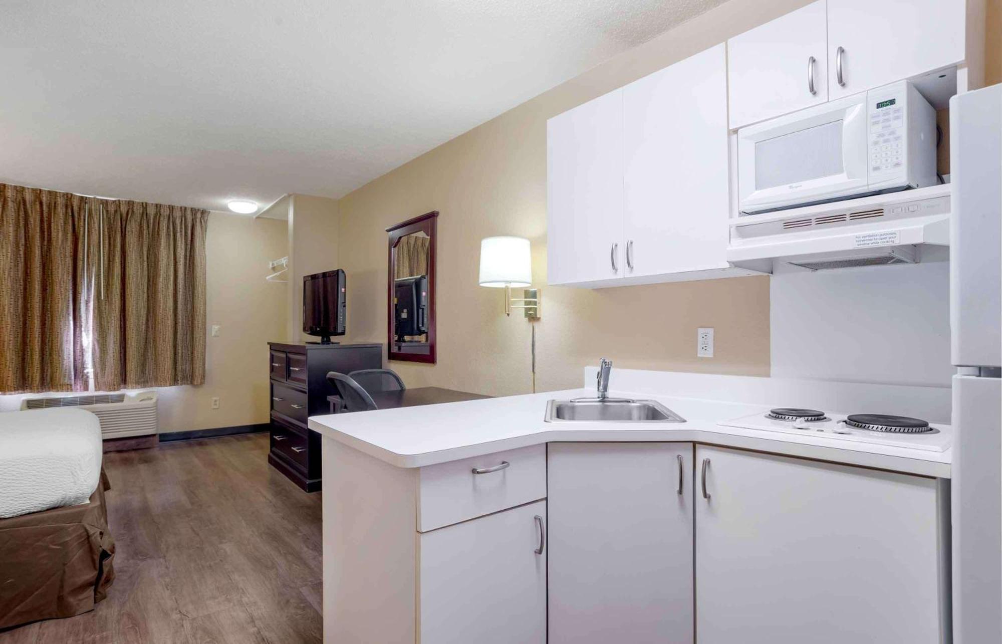 Extended Stay America Suites - Pensacola - University Mall Ferry Pass Екстер'єр фото