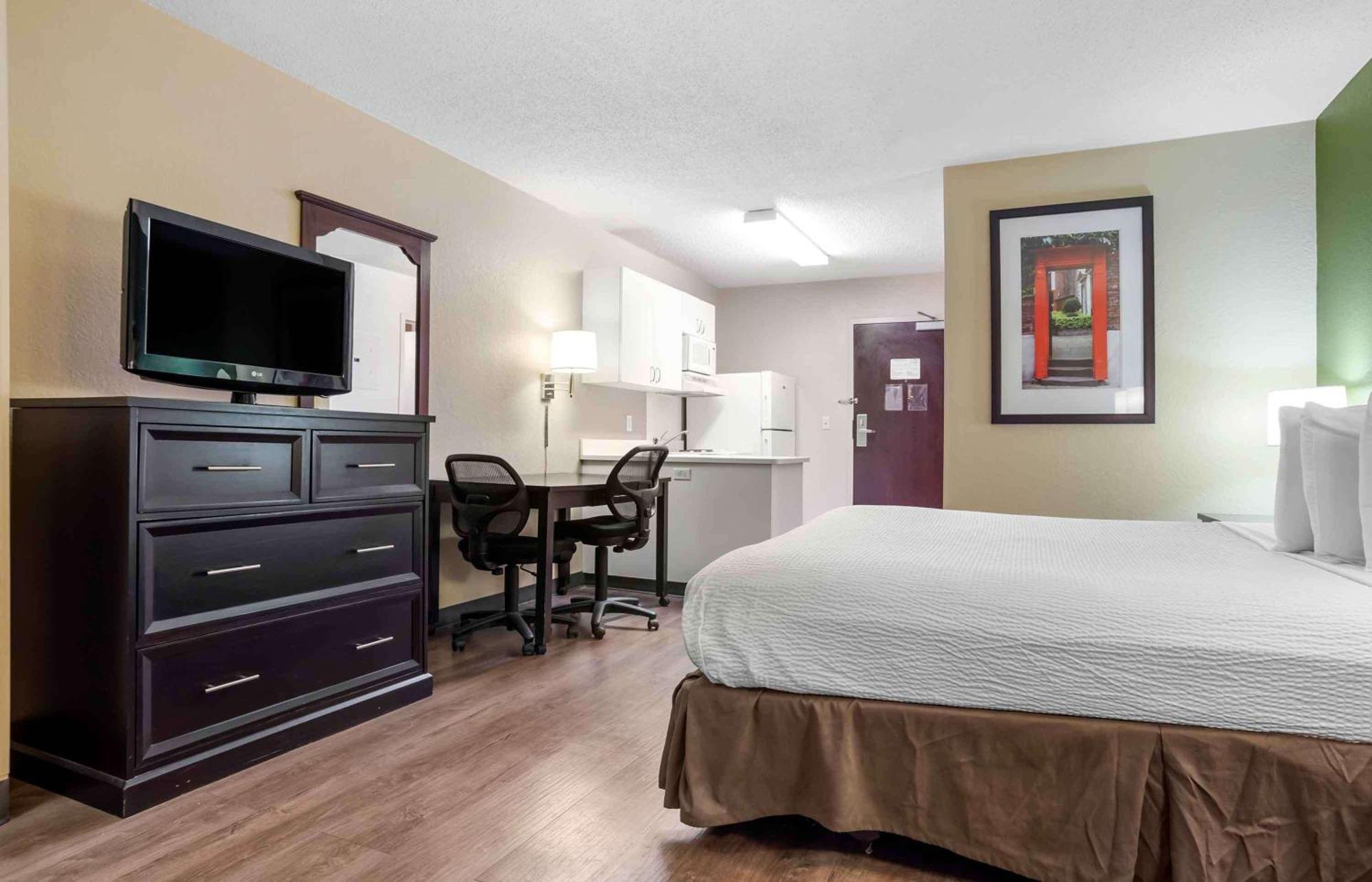 Extended Stay America Suites - Pensacola - University Mall Ferry Pass Екстер'єр фото